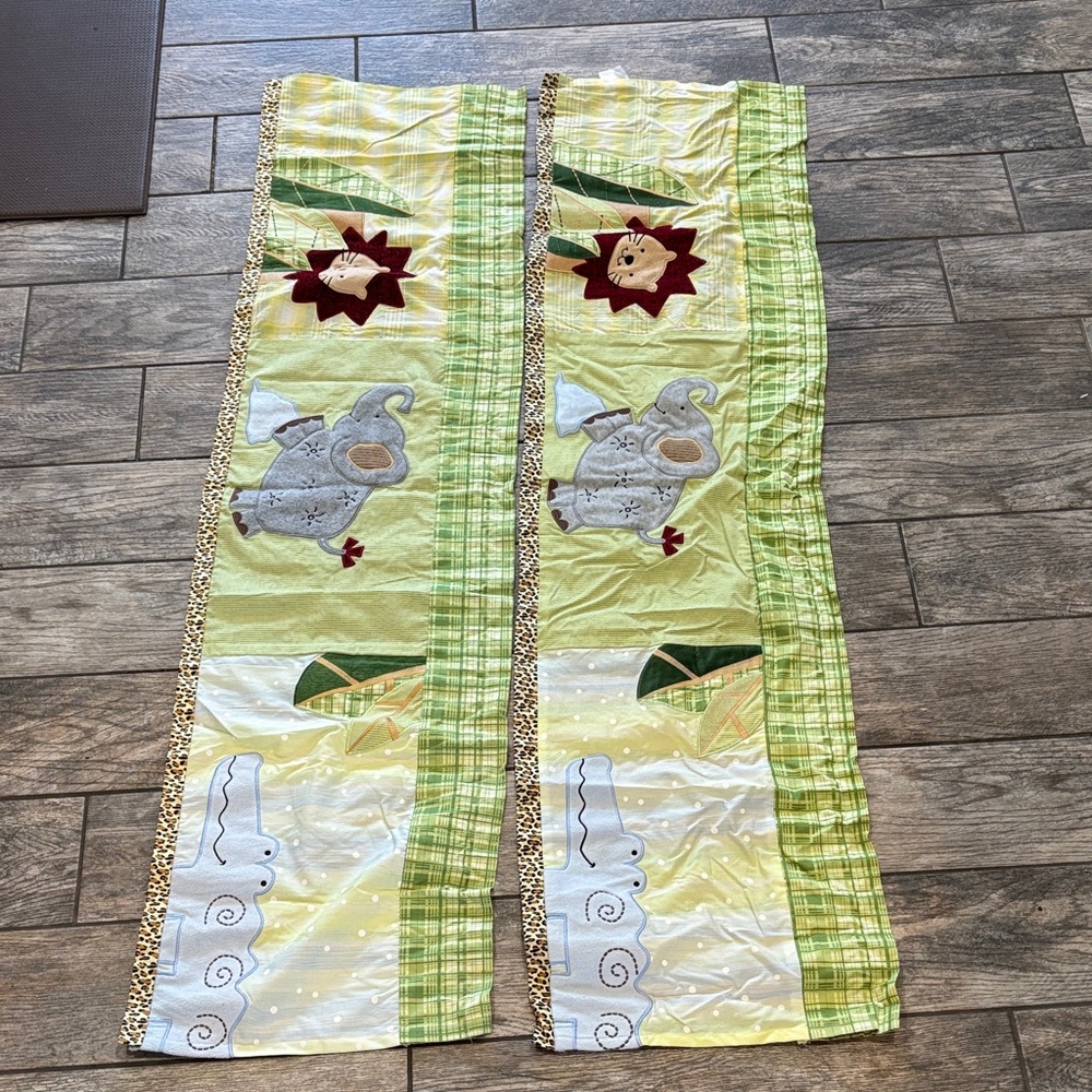 Lambs & ivy window valences
